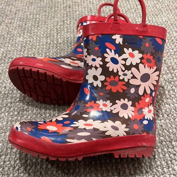 Rain boots - Picture 3 of 5